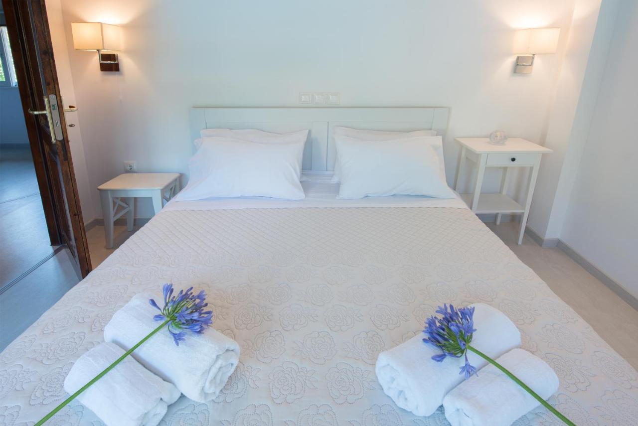 Spitaki Pool House * Corfu (city)